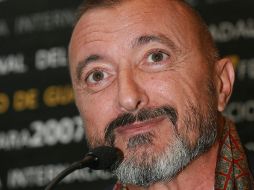 Arturo Pérez-Reverte traerá su novela ''El asedio'' y la reedición de ''La reina del sur''. A. CAMACHO  /