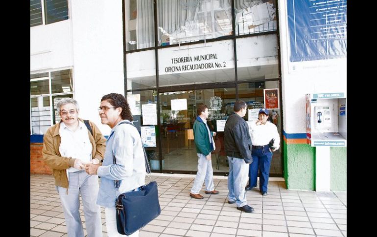 Zapopan rentará seis bodegas de la Calle 2 para reubicar provisionalmente las oficinas recaudadoras de la Ventanilla Única  /