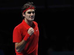 Roger Federer se queda con el boleto a la final del Masters de Londres. REUTERS  /