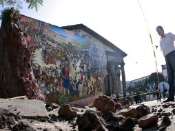 El mural sorprendió a chicos y grandes en la ciudad el pasado martes. E.PACHECO  /