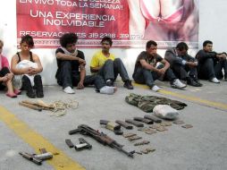 Ocho detenidos, armas, cartuchos y marihuana. NOTIMEX  /