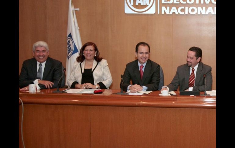 Francisco Ramírez Acuña, Blanca Judith Díaz Delgado y César Nava en la Ciudad de México. EL UNIVERSAL  /