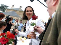 Ségolene Royal se presentará a la presidencia en 2011. AFP  /