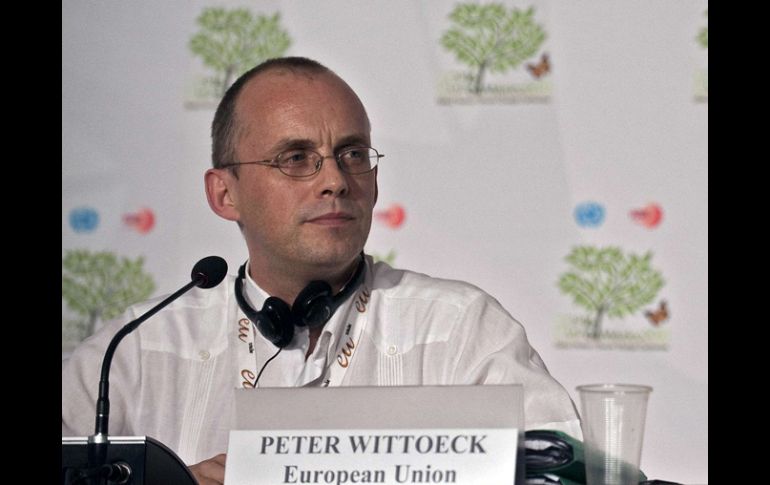 Peter Wittoeck en una conferencia de prensa en el marco de la cumbre de Cancún. AFP  /