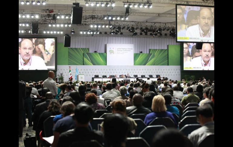 Aspecto de la sesión de la 16 Conferencia de las Partes de la Convención Marco de Naciones Unidas sobre Cambio Climático. NTX  /