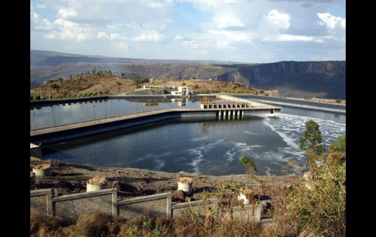 La meta según la secretaria, “es reducir el consumo de energía, agua y recursos naturales.  ARCHIVO  /