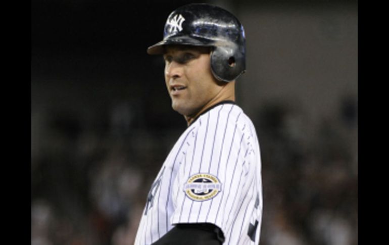 Los Yankees de Nueva York se mantienen en negociaciones con su capitán Derek Jeter. AP  /