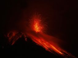 Vista desde Runtun, Ecuador, del volcán Tungurahua en erupción el día de hoy. AFP  /