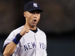 Derek Jeter y los Yankees de Nueva York están cerca de lograr un acuerdo para firmar un contrato por tres años.  /