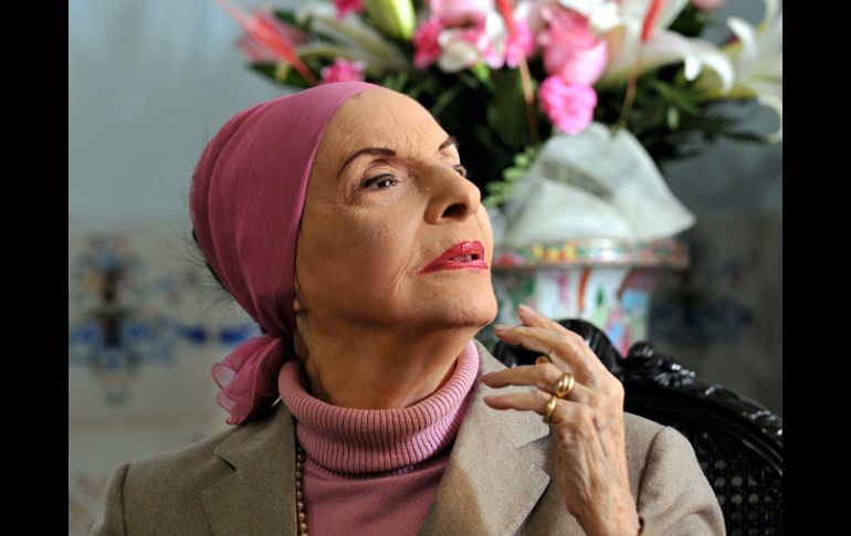 Alicia Alonso ha recibido a lo largo de todo 2010 numerosos homenajes con motivo de su 90 cumpleaños. EFE  /