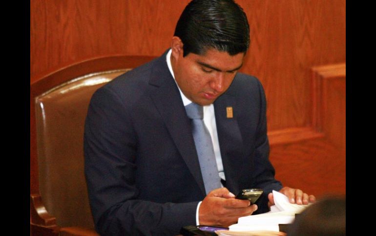 Carlos Corona laboró como secretario general del Congreso de febrero a septiembre de este año. ARCHIVO  /