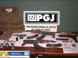 Las armas aseguradas fueron utilizadas para cometer el plagio. ESPECIAL  /