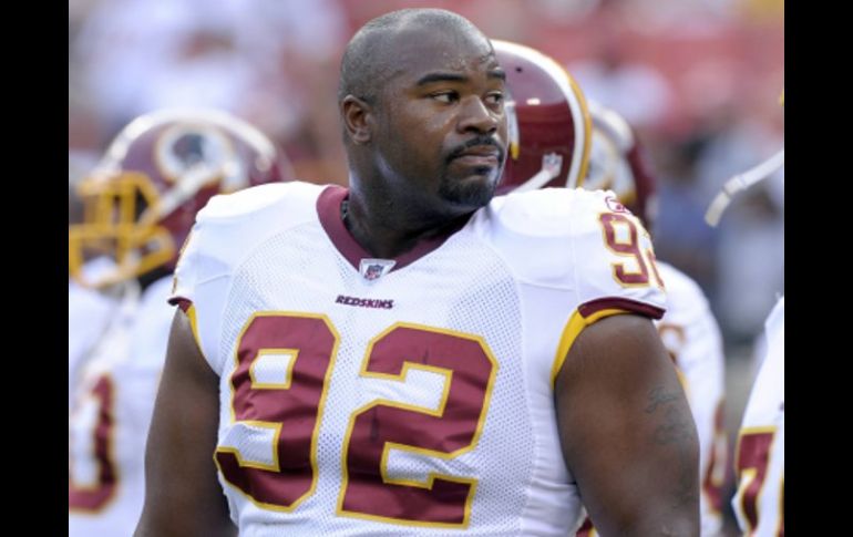 El jugador de Pieles Rojas, Albert Haynesworth, ya no tendrá participación con su equipo en el resto de la temporada regular. AP  /