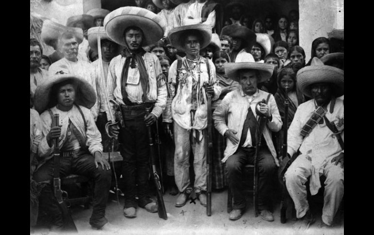 Abundaron que se trata de una mirada fotográfica sobre los hechos que provocaron la Revolución Mexicana. ESPECIAL  /