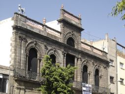 El museo de periodismo y las artes gráficas de Guadalajara, mejor conocido como 'La casa de los perros'. ARCHIVO  /