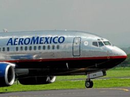 Aeroméxico se deslindó de las acusaciones al señalar que los empleados estaban fuera de horario de servicio. ESPECIAL  /