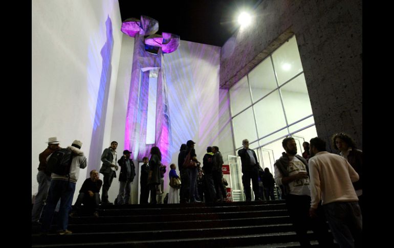 El Teatro Experimental de Jalisco, un amigo cumpleañero. E. BARRERA  /