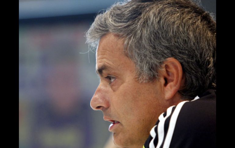 El director técnico del Real Madrid se encuentra preocupado ante la ausencia de Higuaín. EFE  /