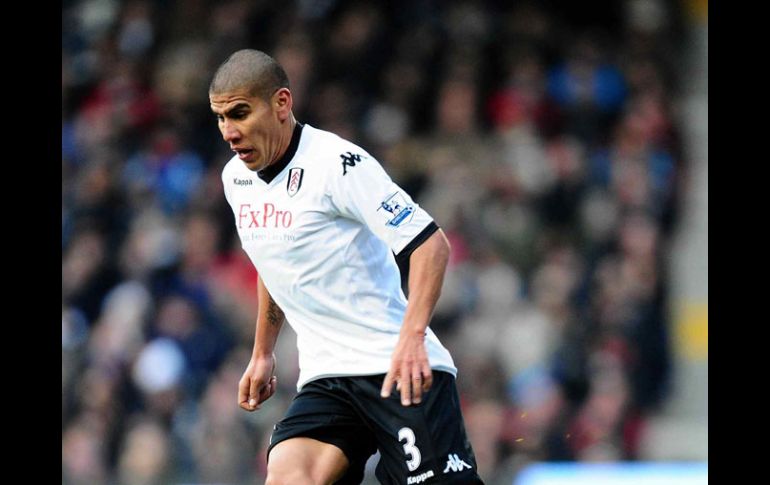 Carlos Salcido tuvo actividad por 72 minutos con el Fulham. MEXSPORT  /