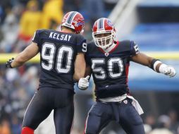 Los Bills de Buffalo celebraron su victoria de 13-6 sobre los Cafés de Cleveland. REUTERS  /