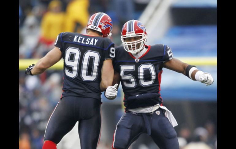 Los Bills de Buffalo celebraron su victoria de 13-6 sobre los Cafés de Cleveland. REUTERS  /