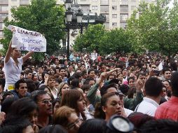 La UdeG seguirá las manifestaciones a las afueras del Palacio de Gobierno para exigir los 701 MDP. ARCHIVO  /