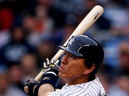 El bateador designado japonés Hideki Matsui sigue negociando con los Atléticos de Oakland. ESPECIAL  /