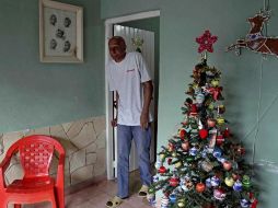 Guillermo Fariñas en su casa, en Santa Clara. AP  /