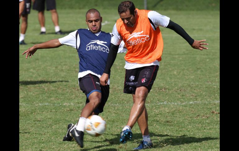 Daniel Osorno confía en ganarse un lugar en la oncena titular del Atlas. MEXSPORT  /