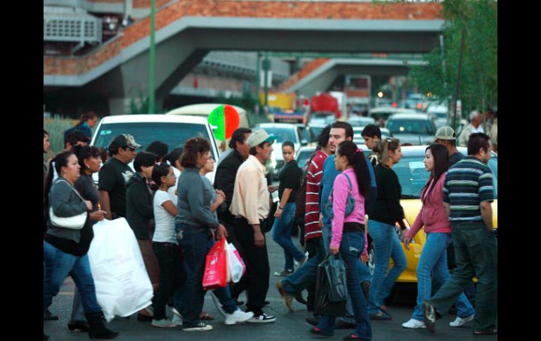 El Mercado Libertad presentó ayer saturación de carros por actividad de compras. A. GARCÍA  /