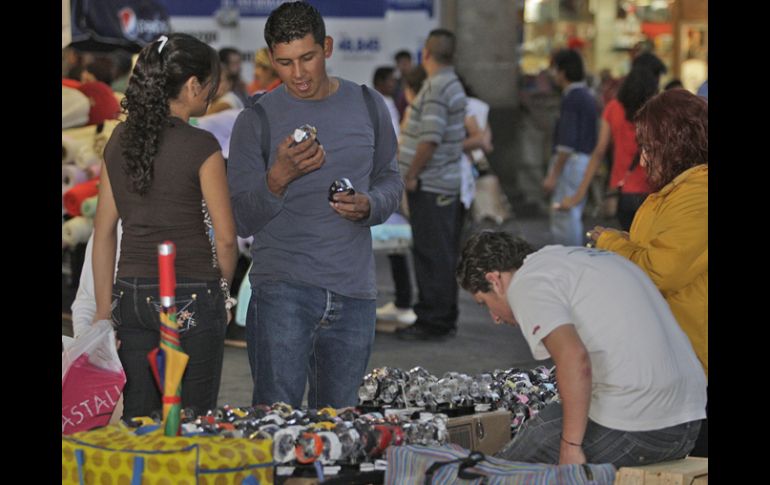 Los comerciantes establecidos piden que cuando menos, los ambulantes no sean más que el año pasado. S. NÚÑEZ  /