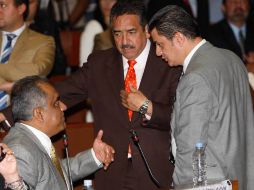 Los coordinadores del PRD, Raúl Vargas;del PRI, Roberto Marrufo; y del PAN, José María Martínez. S. NÚÑEZ  /