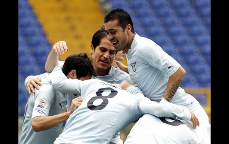 Los jugadores de la Lazio festejando su victoria. REUTERS  /