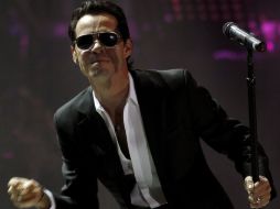 Marc Anthony agradeció el cariño de la gente con gestos, abrazos y besos. AP  /