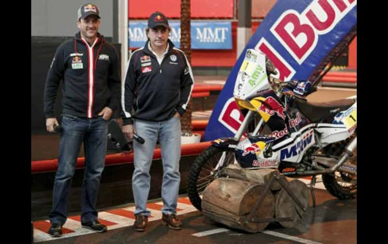 Coma y Sainz buscan el triunfo en el Rally Dakar. EFE  /