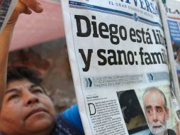 Fotografía de archivo del 27 de noviembre de 2010 que muestra la portada de un diario que difundía la liberación del Jefe Diego. EFE  /