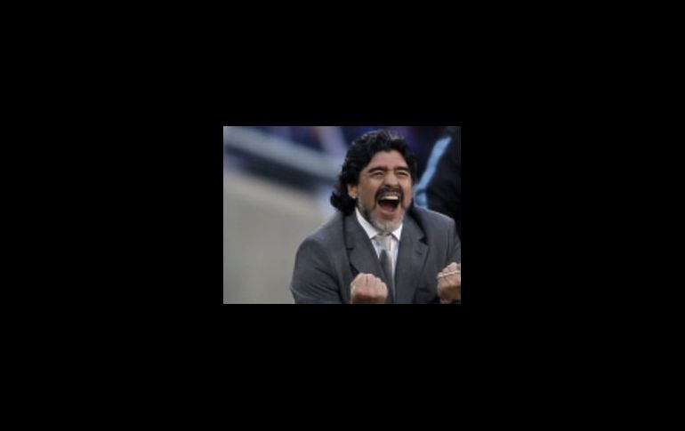 Maradona aseguró que Falconi no es el técnico ideal para Boca Juniors. AP  /