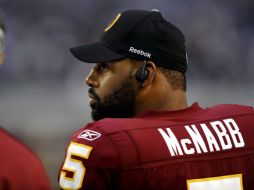 McNabb es ahora el tercer mariscal de los Pieles Rojas de Washington. EFE  /