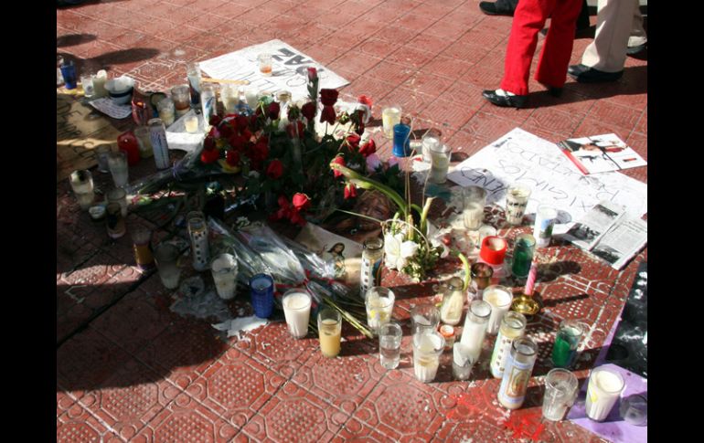 Veladoras colocadas en memoria de Marisela Escobedo. NTX  /