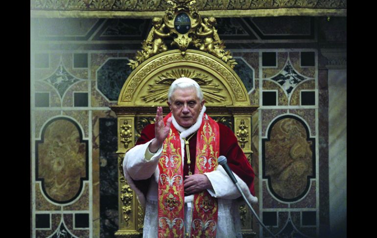 Los nuevos curas asistirán a la audiencia pública del Papa Benedicto XVI para pedirle su bendición apostólica. EFE  /