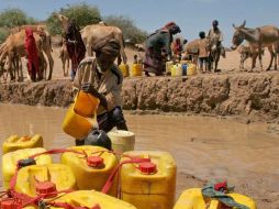 La extrema miseria en que viven los pescadores y habitantes del interior de Somalia es el caldo de cultivo de los piratas. ARCHIVO  /