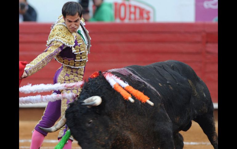 Aldo Orozco, torero jalisciense, fue el triunfador en la octava corrida. EFE  /