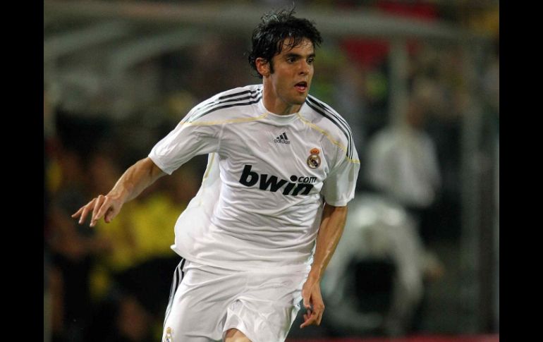 El jugador brasileño, Kaká en un partido con el Real Madrid. MEXSPORT  /