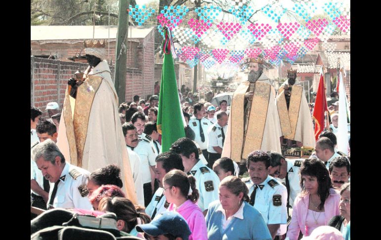 En Cajititlán se preparan para 10 días de celebración religiosa en torno a la figura de los Santos Reyes.ARCHIVO  /