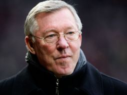 El eterno técnico del Manchester United tiene al equipo como líder de la Liga Premier y tiene dos cotejos pendientes. AP  /