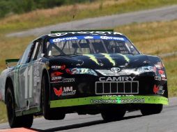 Foto de accion de Hugo Oliveras, durante la carrera Monterrey 200 del NASCAR Corona Series. MEXSPORT  /