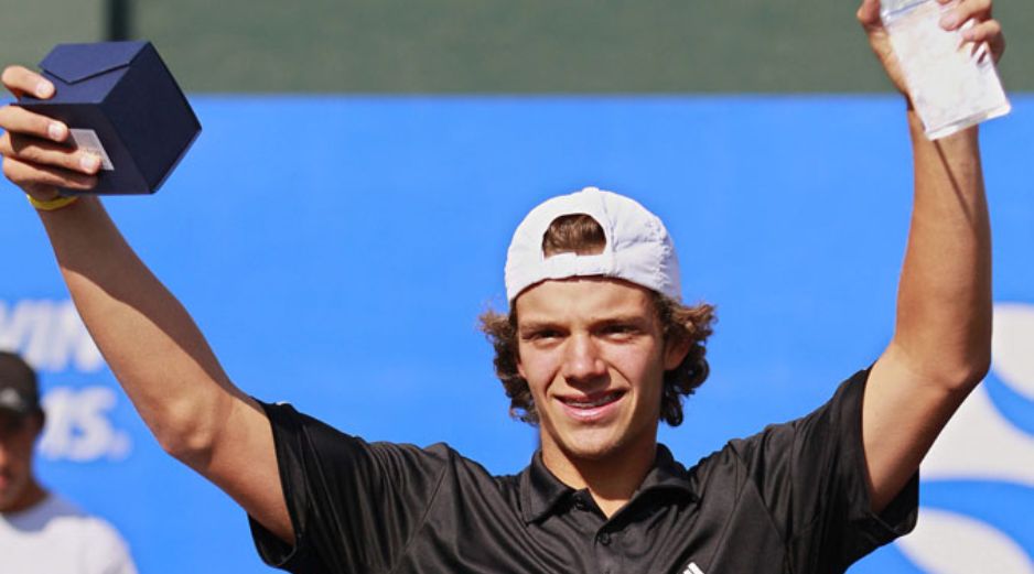 Bruno Santanna venció 7-6 (72) y 6-0 a Oliver Golding. EFE  /