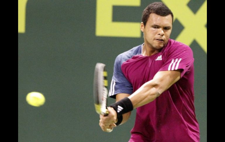 El francés Jo-Wilfried Tsonga reapareció con una gran victoria en el Abierto de Qatar. REUTERS  /