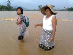 Habitantes afectados por las inundaciones en la provincia de Mindanao. AFP  /