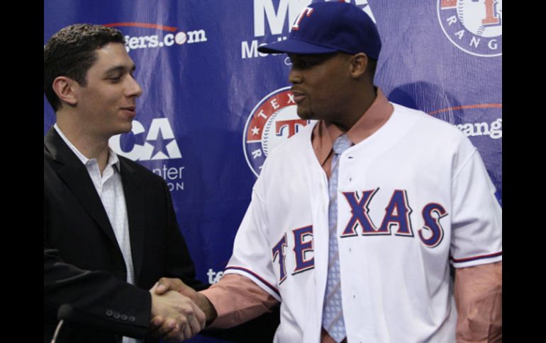 Adrián Beltré llegó con los Rangers de Texas. AP  /